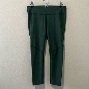 OUTDOOR VOICES Women’s Hunter Green 3/4 Warmup Leggings, Size L